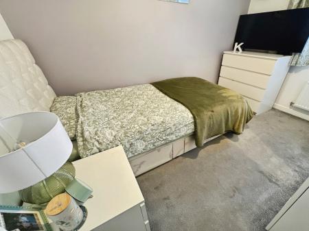 3 bedroom Detached house for sale in Cascade Close, Burton-on-Trent, DE14