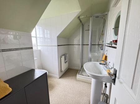 4 bedroom Semi-detached house for sale in Station Road, Rolleston on Dove, Burton-on-Trent, DE13