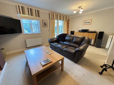 4 bedroom Semi-detached house for sale in Station Road, Rolleston on Dove, Burton-on-Trent, DE13