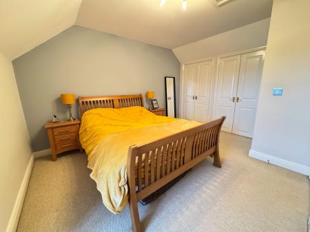 4 bedroom Semi-detached house for sale in Station Road, Rolleston on Dove, Burton-on-Trent, DE13