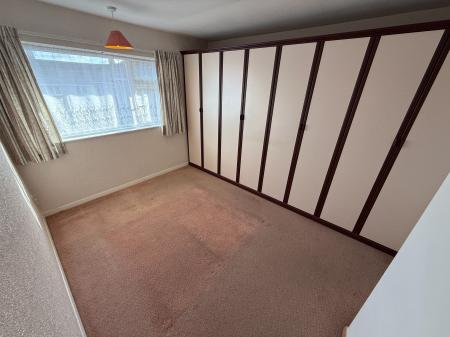 3 bedroom End of terrace house to let in Farm Close, Burton-On-Trent, DE13