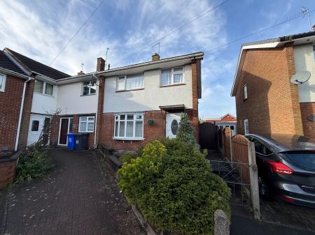 Farm Close, Burton-On-Trent, DE13