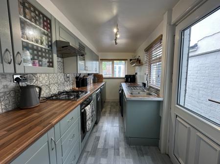 2 bedroom Terraced House for sale in Branston Road, Burton-on-Trent, DE14