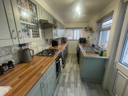 2 bedroom Terraced House for sale in Branston Road, Burton-on-Trent, DE14