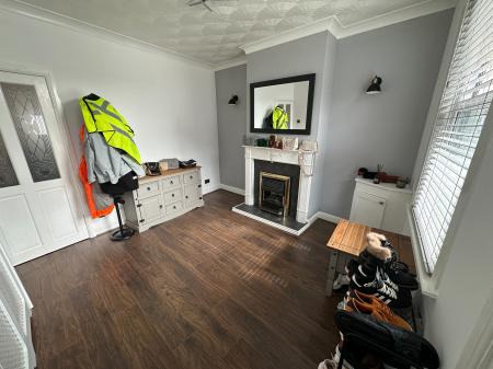 2 bedroom Terraced House for sale in Branston Road, Burton-on-Trent, DE14