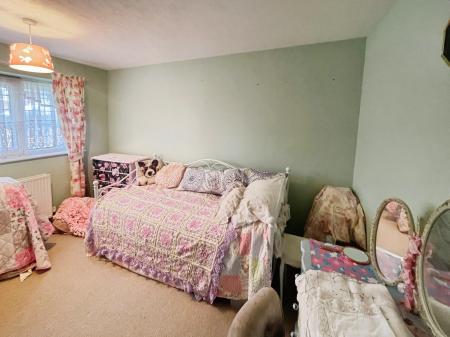 3 bedroom Detached house for sale in Lordswell Road, Burton-on-Trent, DE14