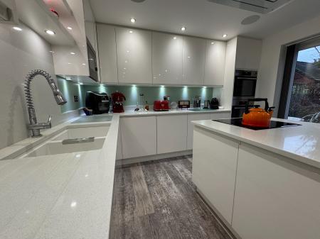 4 bedroom Detached house for sale in Brunel Way, Church Gresley, Swadlincote, Derbyshire, DE11