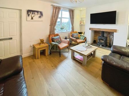 3 bedroom Cottage for sale in Croxall Road, Alrewas, Burton-on-Trent, DE13