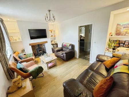 3 bedroom Cottage for sale in Croxall Road, Alrewas, Burton-on-Trent, DE13