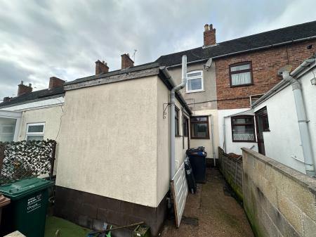 2 bedroom Terraced House for sale in Midland Road, Swadlincote, Derbyshire, DE11