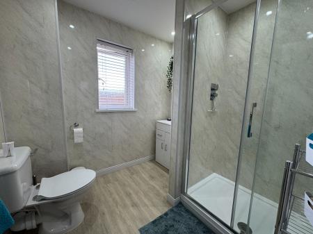 4 bedroom Detached house for sale in Hunt Way, Swadlincote, Derbyshire, DE11