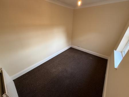 4 bedroom Terraced House to let in Shobnall Street, Burton-On-Trent, DE14