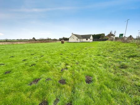 2 bedroom Detached house for sale in Ashby Road, Boundary, Swadlincote, Derbyshire, DE11