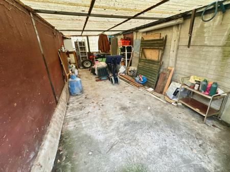 3 bedroom Semi-detached house for sale in Ashby Road, Burton-on-Trent, DE15