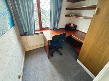 3 bedroom Semi-detached house for sale in Ashby Road, Burton-on-Trent, DE15