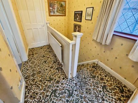 3 bedroom Semi-detached house for sale in Ashby Road, Burton-on-Trent, DE15