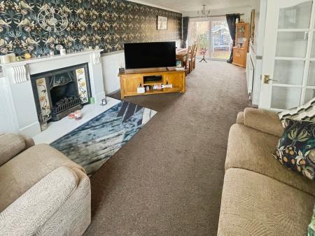 3 bedroom Detached house for sale in Lower Outwoods Road, Burton-on-Trent, DE13