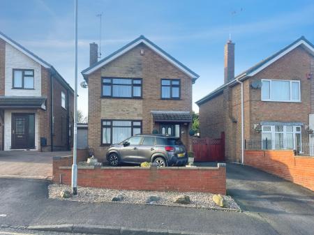 Lower Outwoods Road, Burton-on-Trent, DE13