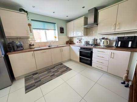 4 bedroom Detached house for sale in Grindley Way, Woodville, Swadlincote, Derbyshire, DE11