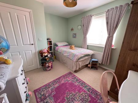 4 bedroom Detached house for sale in Grindley Way, Woodville, Swadlincote, Derbyshire, DE11