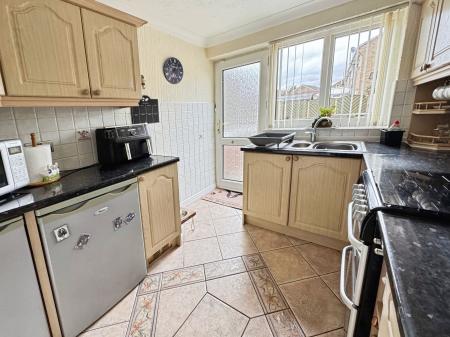 3 bedroom Semi-detached house for sale in Ashover Road, Newhall, Swadlincote, Derbyshire, DE11