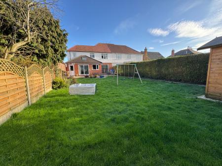 5 bedroom Semi-detached house for sale in Church Road, Stretton, Burton-on-Trent, DE13