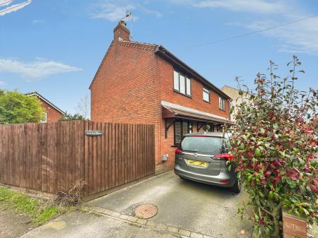 4 bedroom Detached house for sale in Main Street, Albert Village, Swadlincote, Derbyshire, DE11