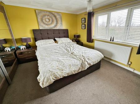4 bedroom Detached house for sale in Main Street, Albert Village, Swadlincote, Derbyshire, DE11