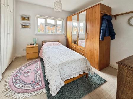 2 bedroom Semi-detached house for sale in Salisbury Drive, Midway, Swadlincote, DE11