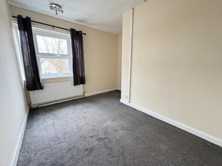 4 bedroom End of terrace house for sale in Acacia Avenue, Midway, Swadlincote, Derbyshire, DE11