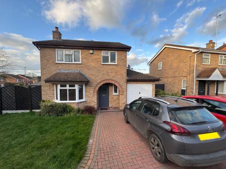 Cricketers Close, Stapenhill, Burton-on-Trent, DE15