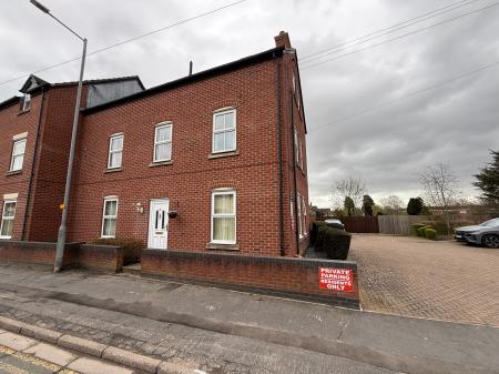 Wyggeston Street, Burton-On-Trent, DE13