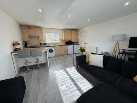 1 bedroom Coach House for sale in Blueberry Way, Woodville, Swadlincote, Derbyshire, DE11
