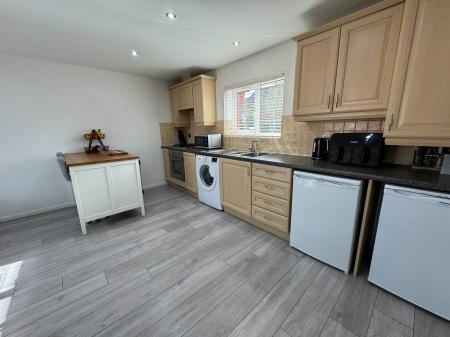 1 bedroom Coach House for sale in Blueberry Way, Woodville, Swadlincote, Derbyshire, DE11