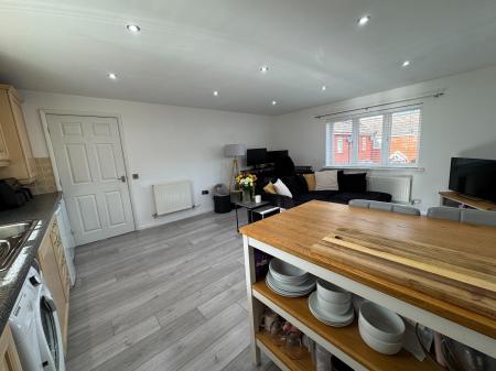 1 bedroom Coach House for sale in Blueberry Way, Woodville, Swadlincote, Derbyshire, DE11