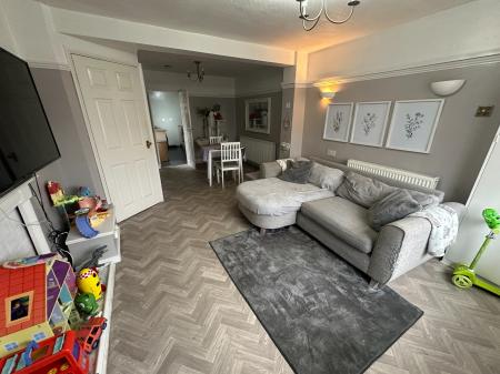 2 bedroom Terraced House for sale in Tutbury Road, Burton-on-Trent, DE13