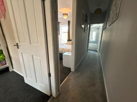 2 bedroom Terraced House for sale in Shobnall Road, Burton-on-Trent, DE14