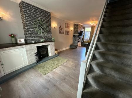 2 bedroom Terraced House for sale in Shobnall Road, Burton-on-Trent, DE14