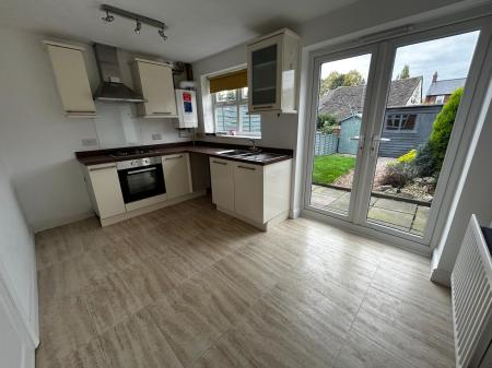 2 bedroom Terraced House to let in Bramble Walk, Overseal, DE12