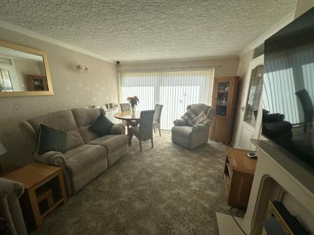 2 bedroom Semi-detached bungalow for sale in Priorylands, Stretton, Burton-on-Trent, DE13