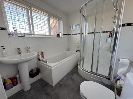 3 bedroom Detached house for sale in The Croft, Newhall, Swadlincote, Derbyshire, DE11