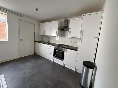 2 bedroom Terraced House for sale in Midland Road, Swadlincote, DE11