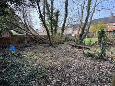 2 bedroom Terraced House for sale in Midland Road, Swadlincote, DE11