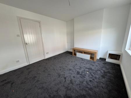 2 bedroom Terraced House for sale in Midland Road, Swadlincote, DE11