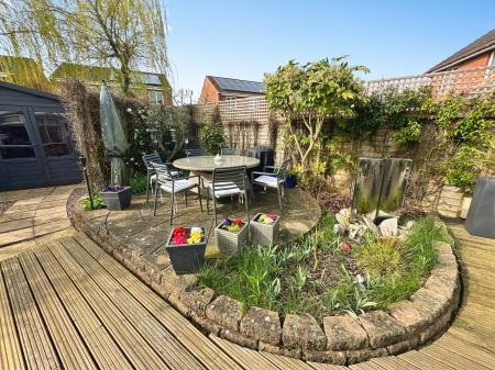 6 bedroom Detached house for sale in Hopwood Lane, Burton-on-Trent, DE14