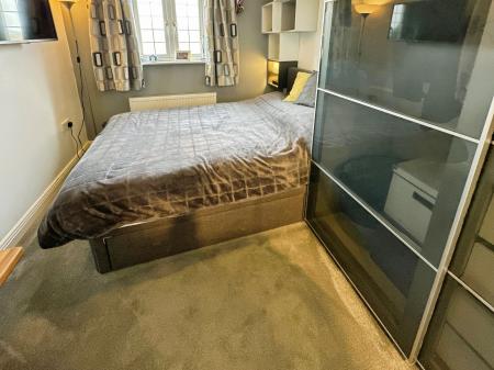 6 bedroom Detached house for sale in Hopwood Lane, Burton-on-Trent, DE14