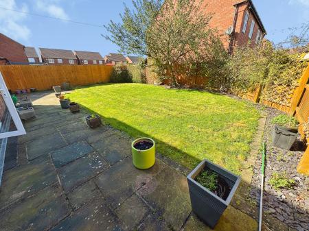 4 bedroom Detached house for sale in Bridgewater Road, Burton-on-Trent, DE14