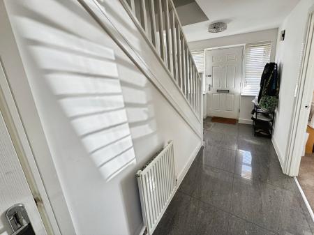 4 bedroom Detached house for sale in Bridgewater Road, Burton-on-Trent, DE14