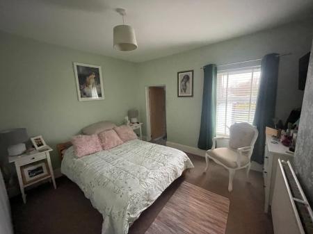 2 bedroom Terraced House for sale in Beech Lane, Stretton, Burton-on-Trent, DE13