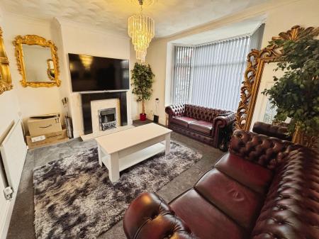 3 bedroom Semi-detached house for sale in Belvedere Road, Burton-on-Trent, DE13